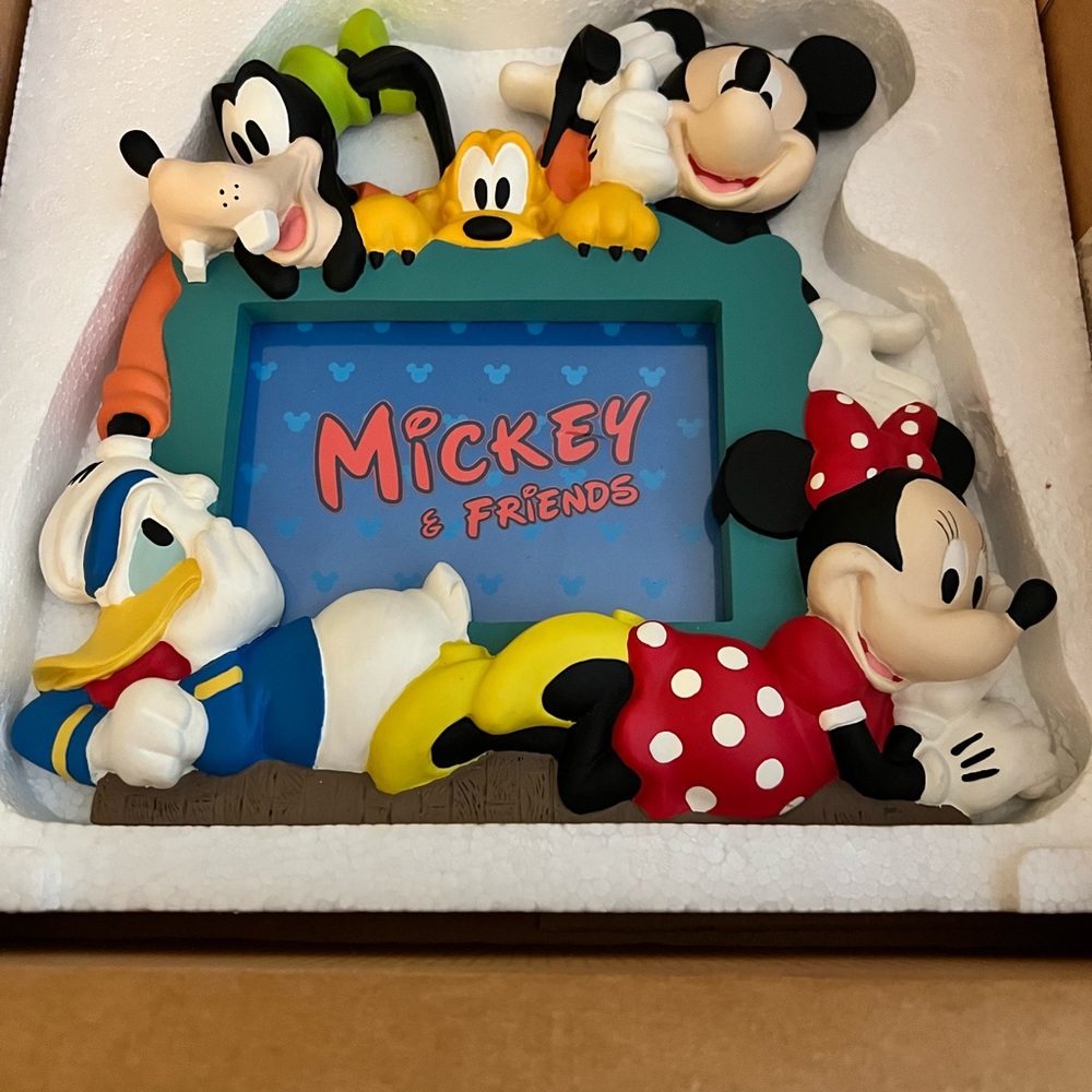 Mickey & Friends Frame